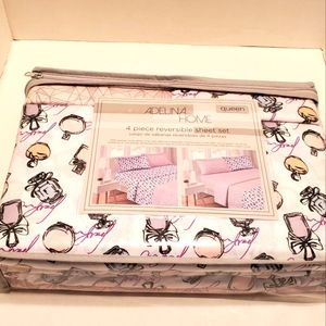 NWT Unique Reversible Sheet Set
